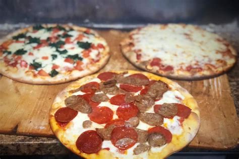 J and p pizza - Hours & Location. 903 S. Main Street, Hampstead, MD 21074. 410.239.2515. The Glyndon location is no longer affiliated with us. Monday - Thursday 11 am to 10 pm. Friday - Saturday 11 am to 10 pm. Sunday- 11 am to 9 pm. 